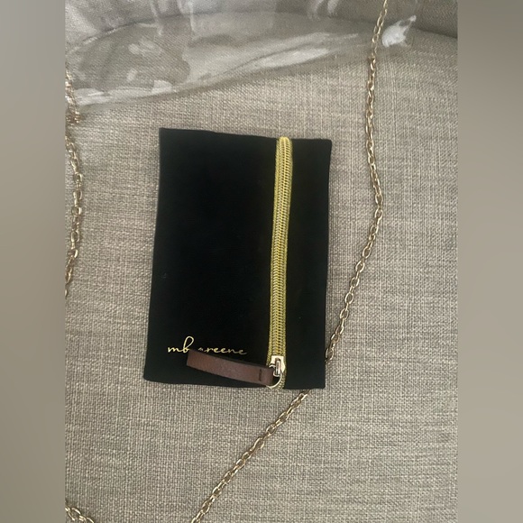 MB Greene HINGE PURSE LEOPARD TRIM WITH PRIVACY POUCH - Picture 3 of 6